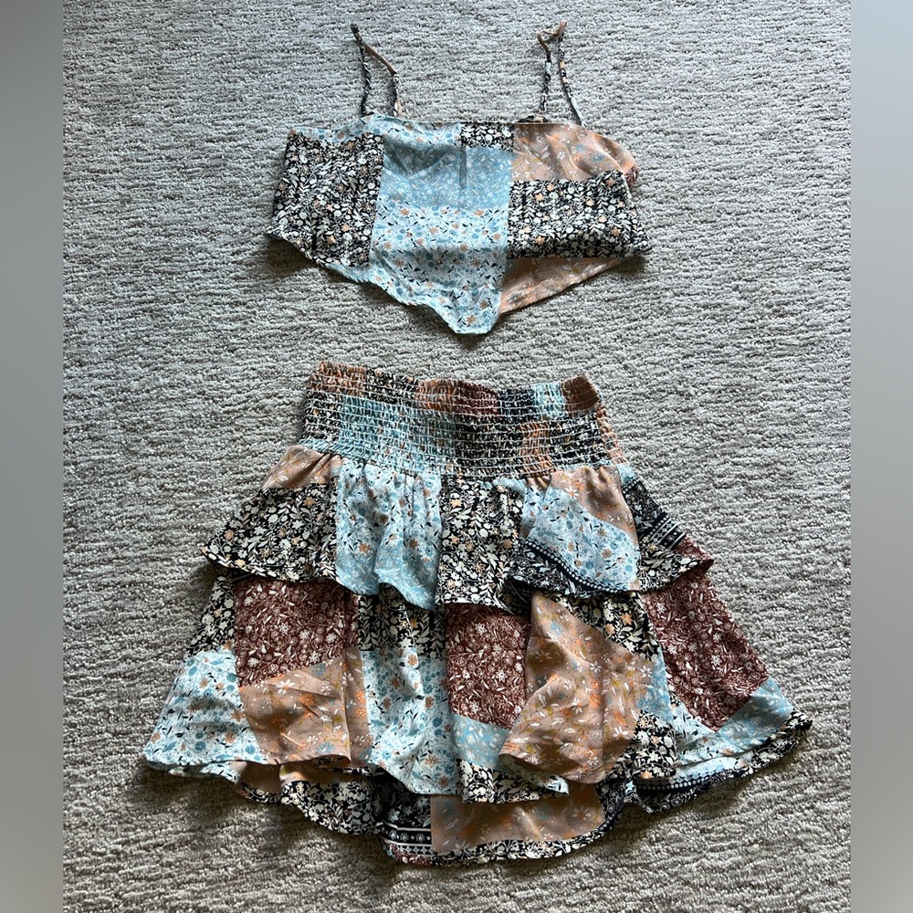 Blue and Cream Patchwork Pattern Skirt Set